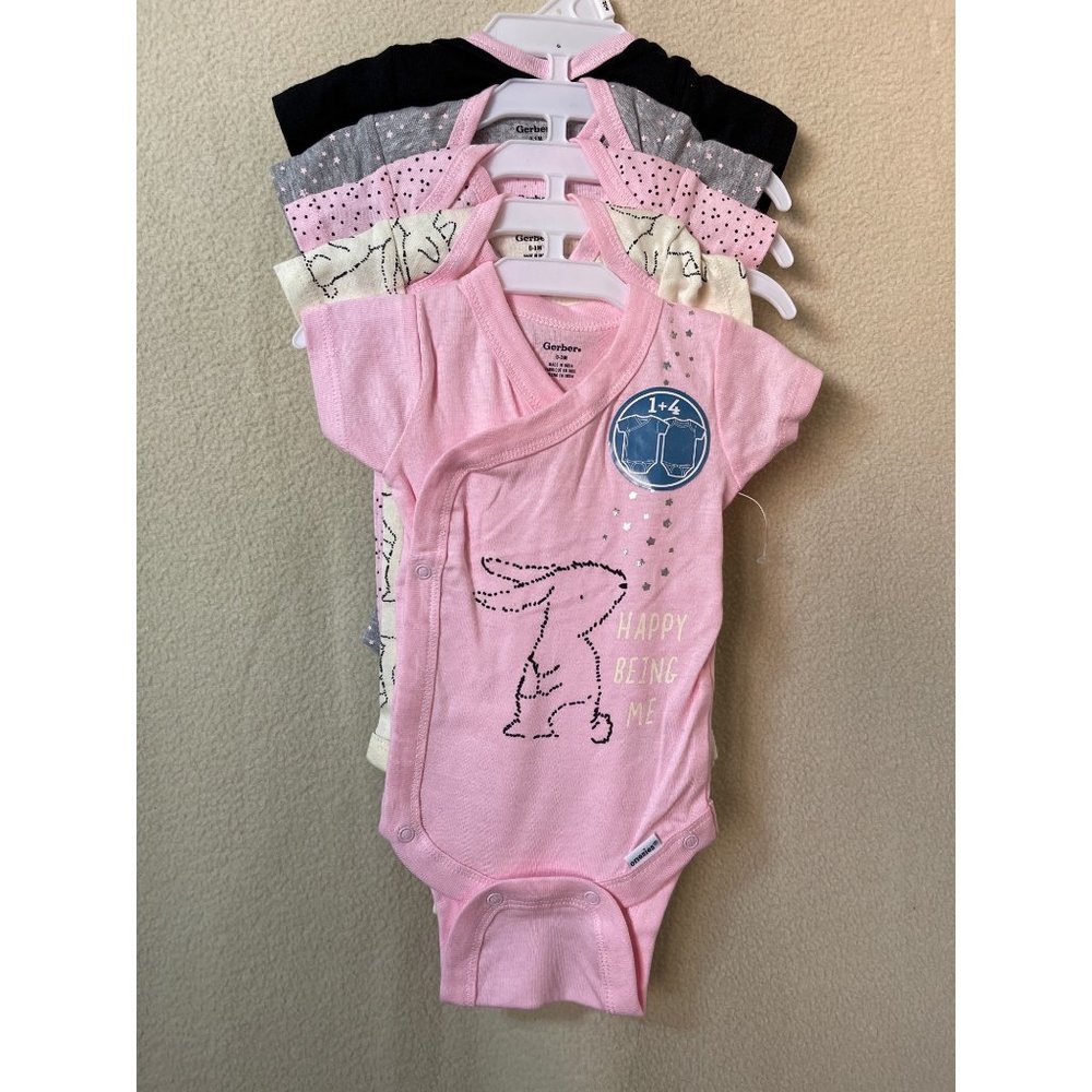 Gerber Bunny Print “Happy Being Me” Onesies 5-Piece Set